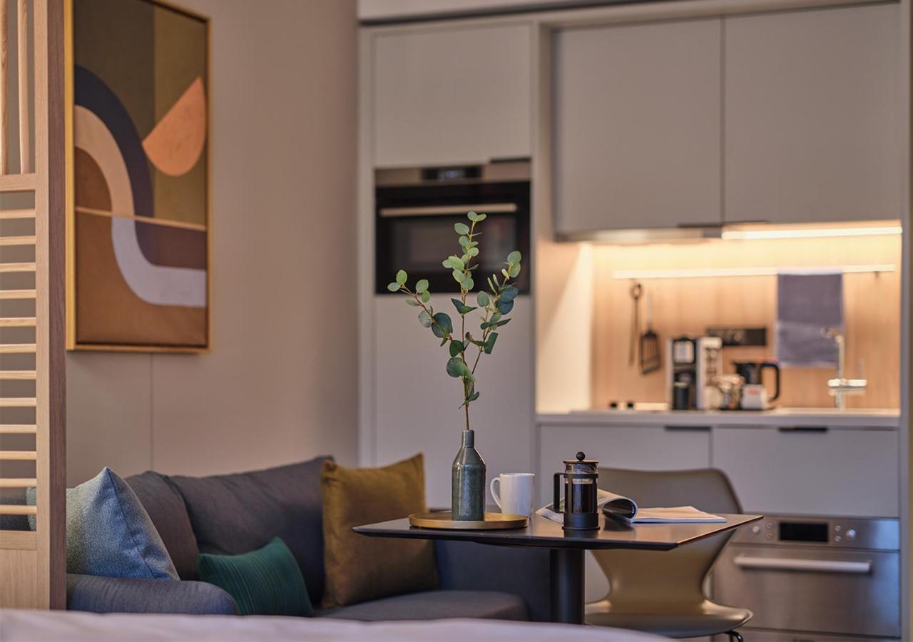 Adina Apartment Hotel Wiesbaden Buitenkant foto